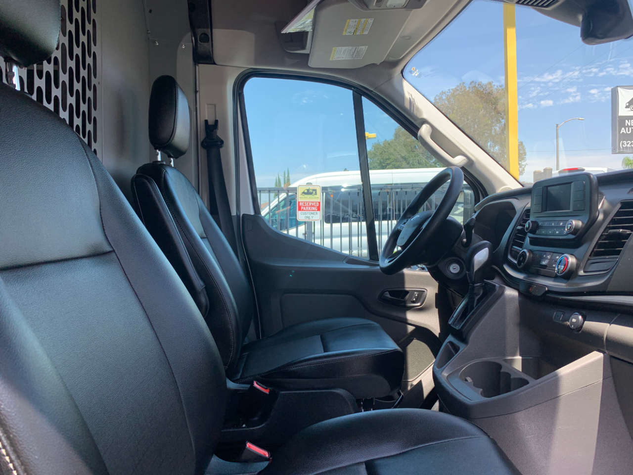 Ford Transit Cargo Van T-250 148" Med Rf 9070 GVWR RWD 2022