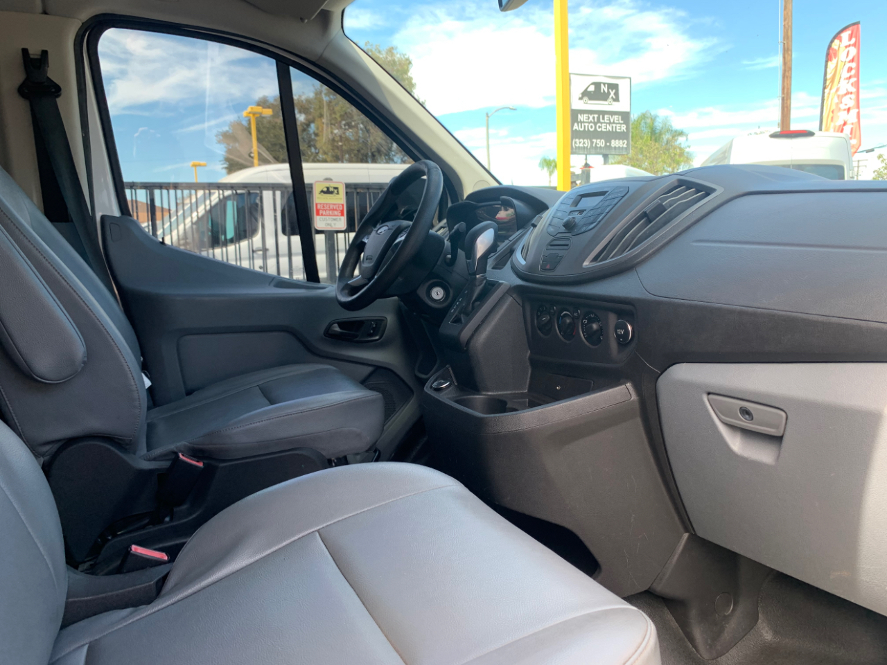 Ford Transit Passenger Wagon T-150 130" Low Roof XLT Sliding RH Dr 2019