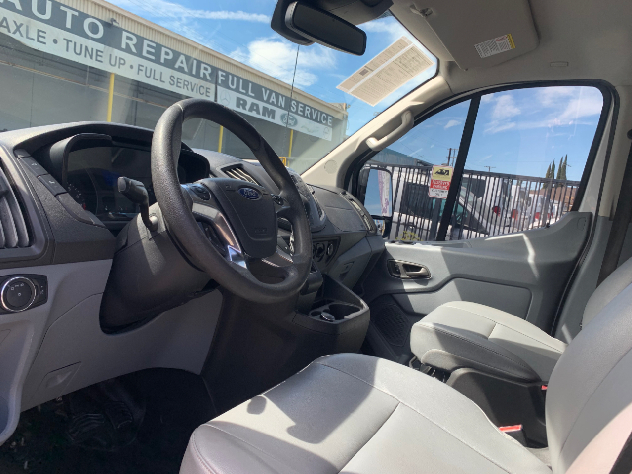 Ford Transit Passenger Wagon T-150 130" Low Roof XLT Sliding RH Dr 2019