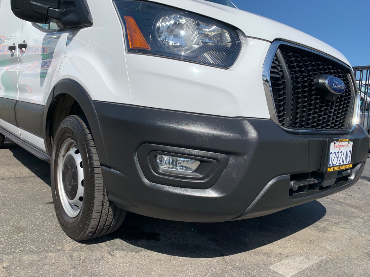 Ford Transit Cargo Van T-150 148" Med Rf 8670 GVWR RWD 2022