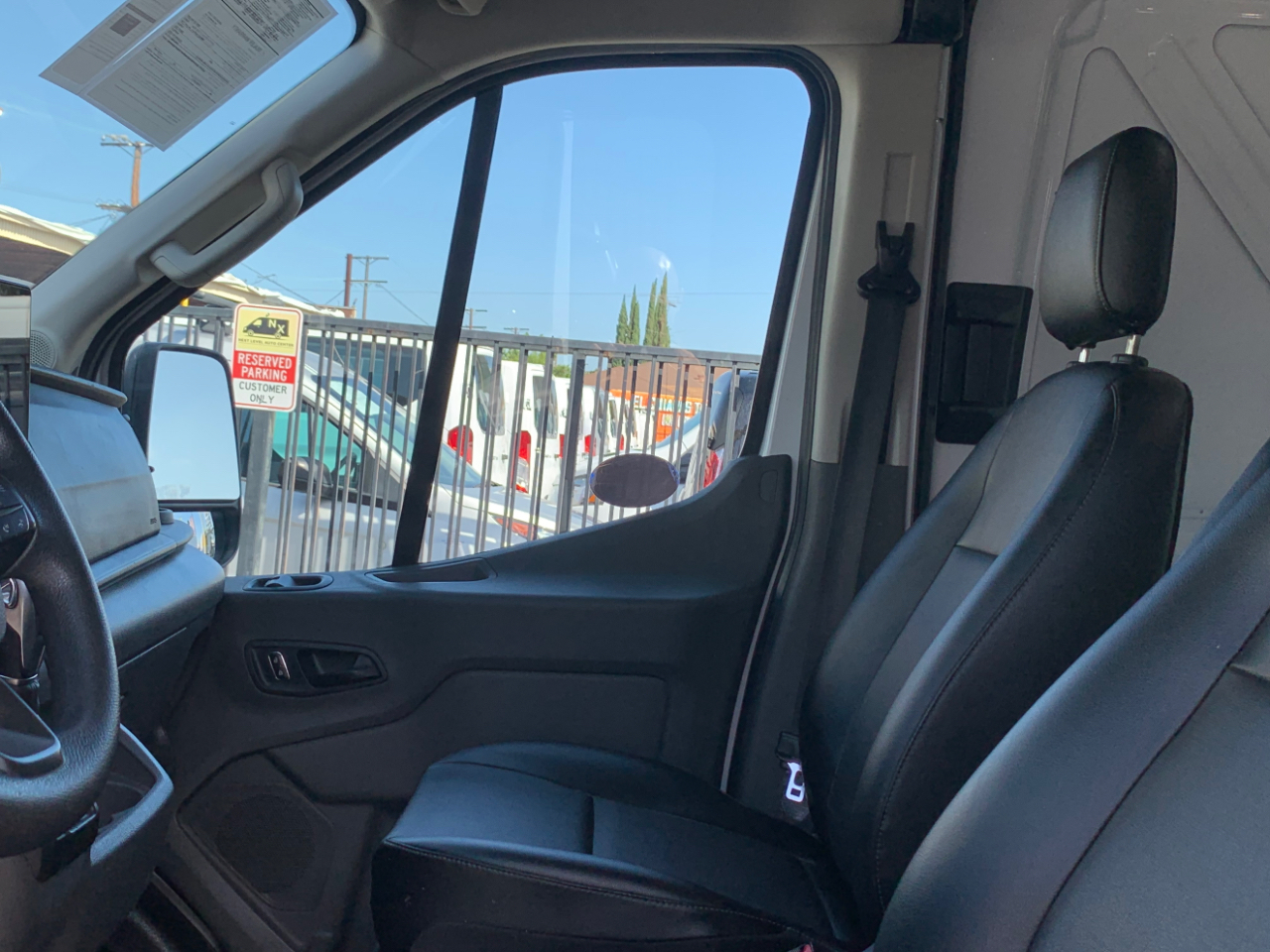 Ford Transit Cargo Van T-150 148" Med Rf 8670 GVWR RWD 2022