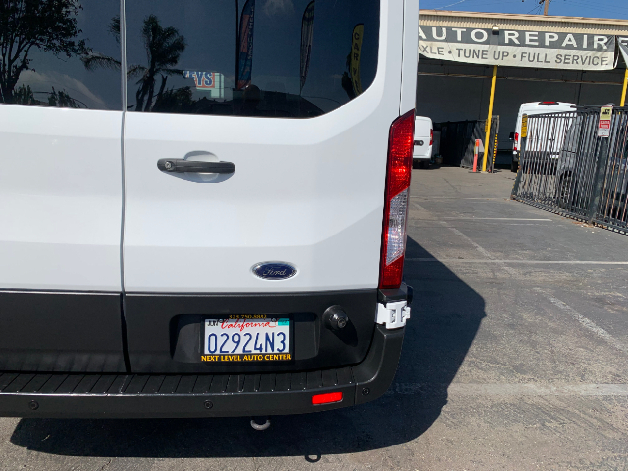 Ford Transit Cargo Van T-150 148" Med Rf 8670 GVWR RWD 2022