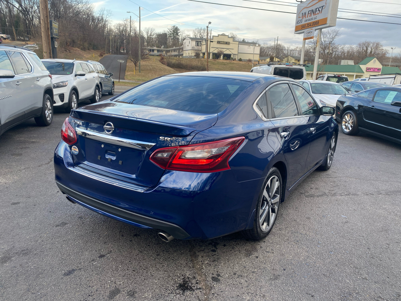 Nissan Altima 2.5 SR Sedan 2017