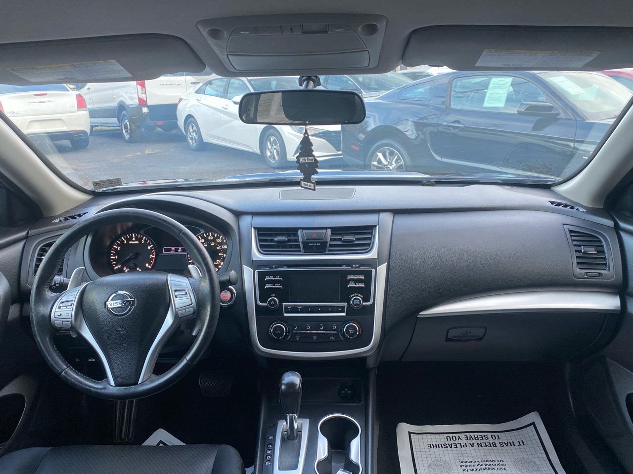 Nissan Altima 2.5 SR Sedan 2017