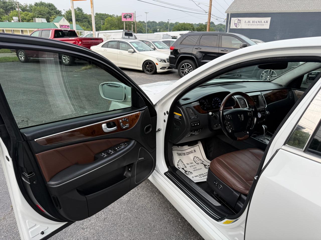 Hyundai Equus 4dr Sdn Ultimate 2013