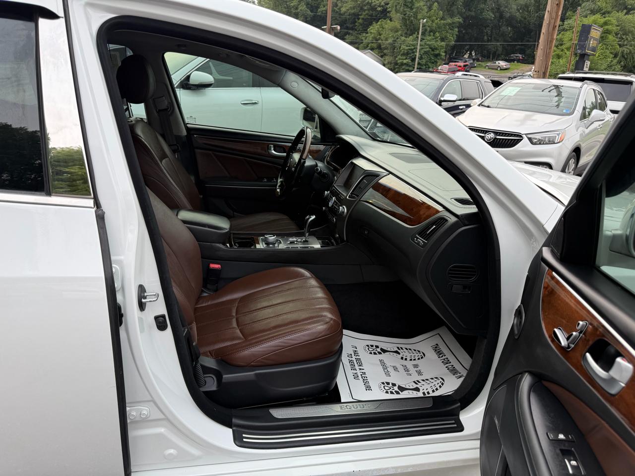 Hyundai Equus 4dr Sdn Ultimate 2013