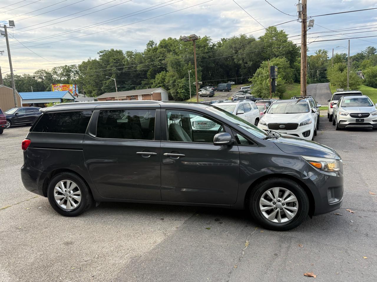 Kia Sedona 4dr Wgn LX 2016