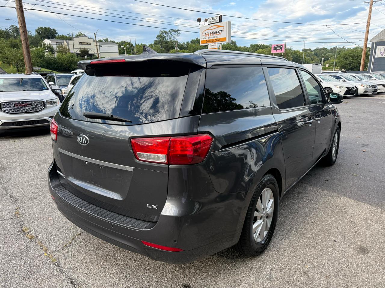 Kia Sedona 4dr Wgn LX 2016
