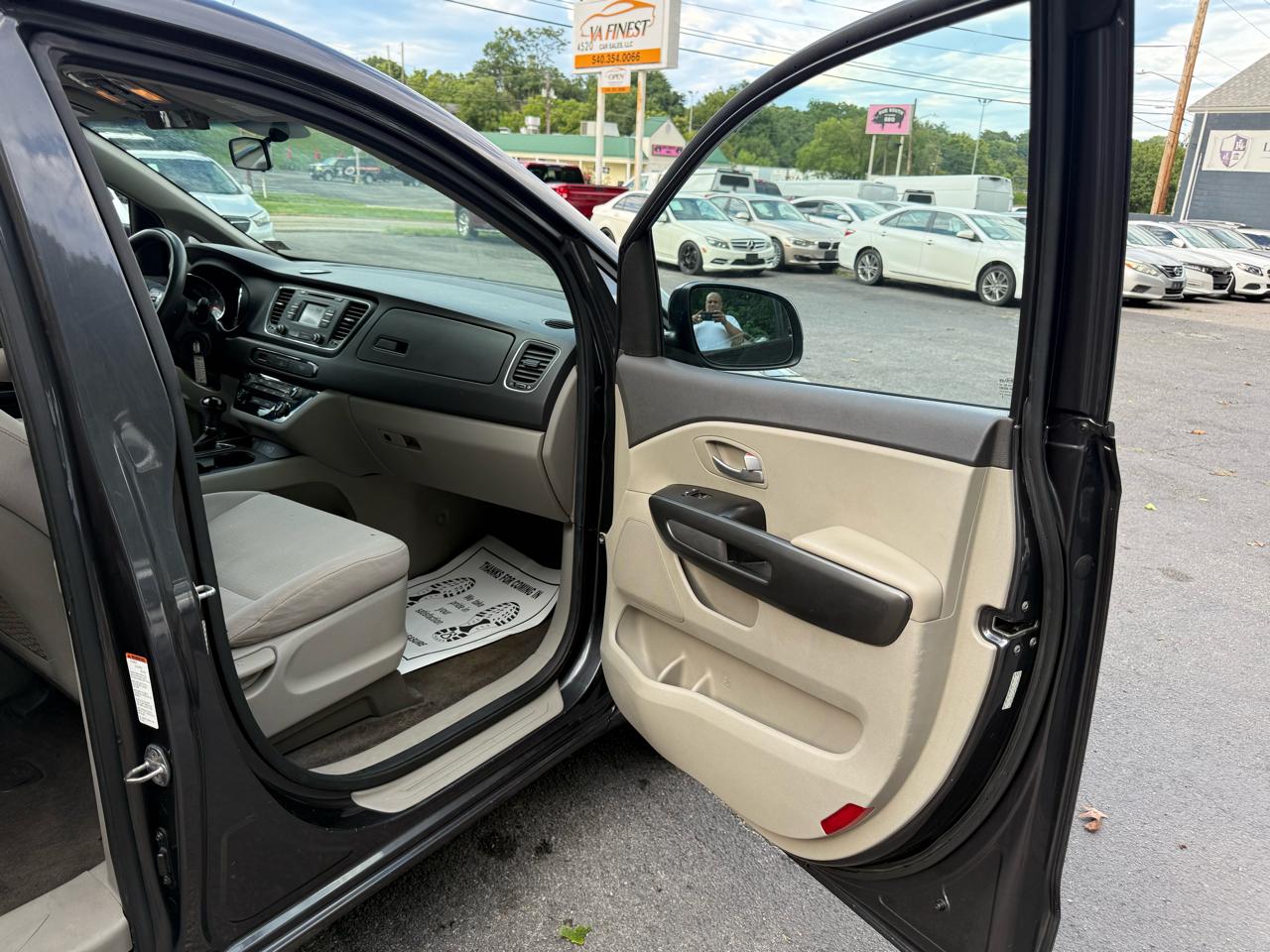 Kia Sedona 4dr Wgn LX 2016