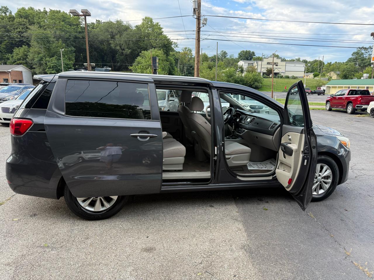 Kia Sedona 4dr Wgn LX 2016
