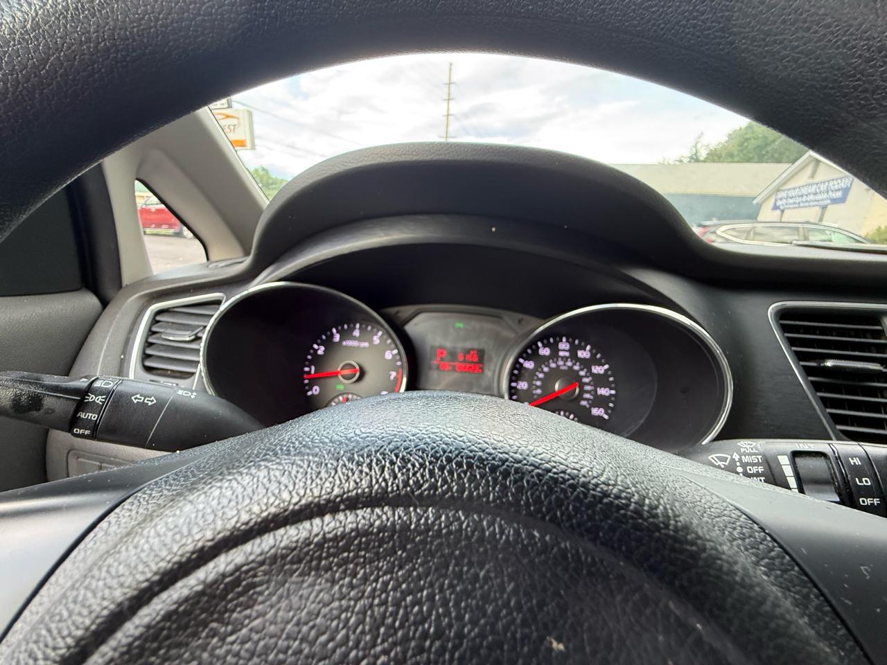 Kia Sedona 4dr Wgn LX 2016