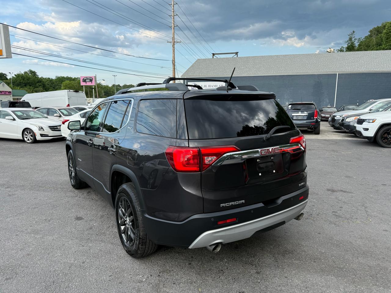 GMC Acadia AWD 4dr SLT w/SLT-1 2017