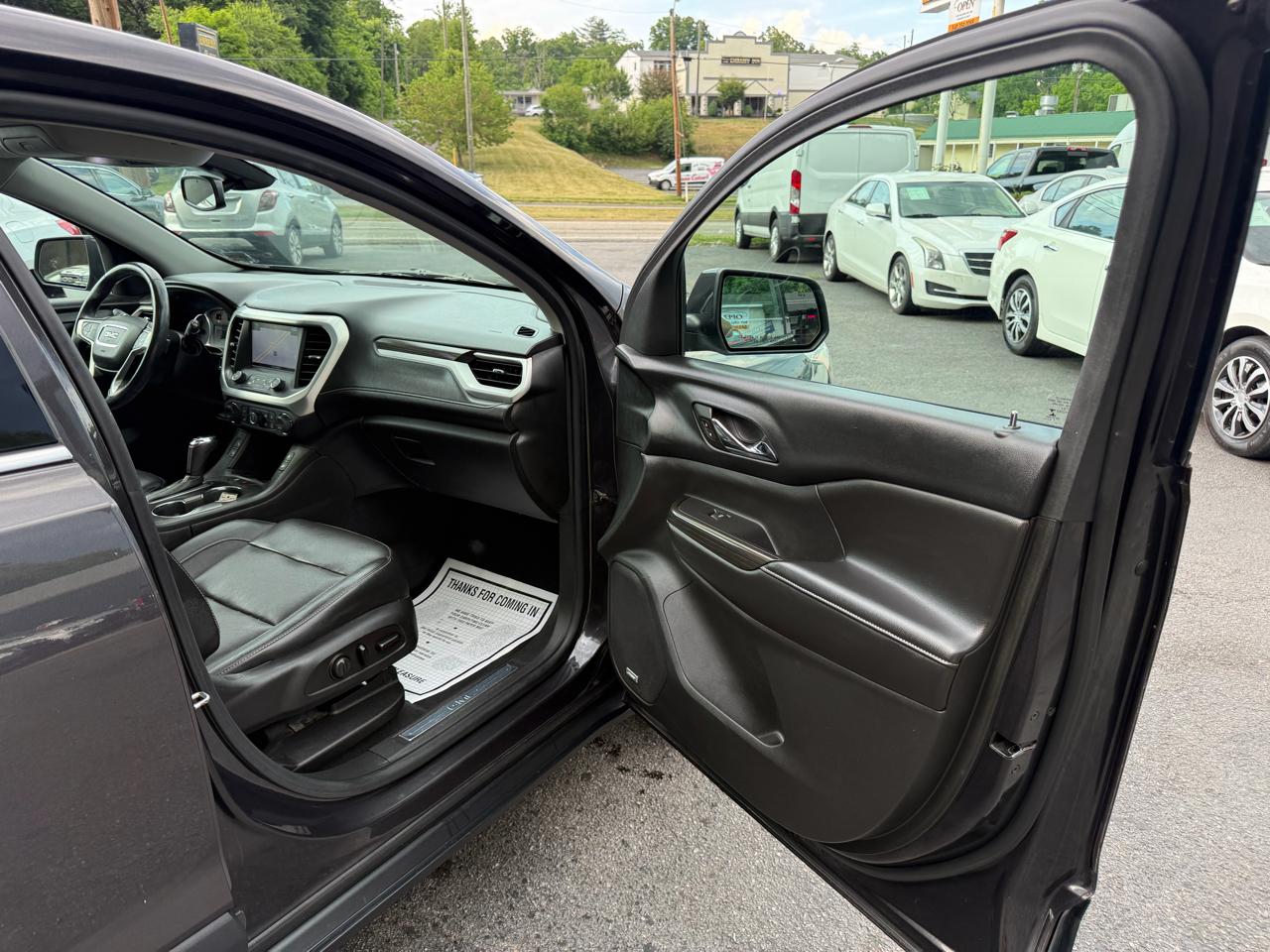 GMC Acadia AWD 4dr SLT w/SLT-1 2017