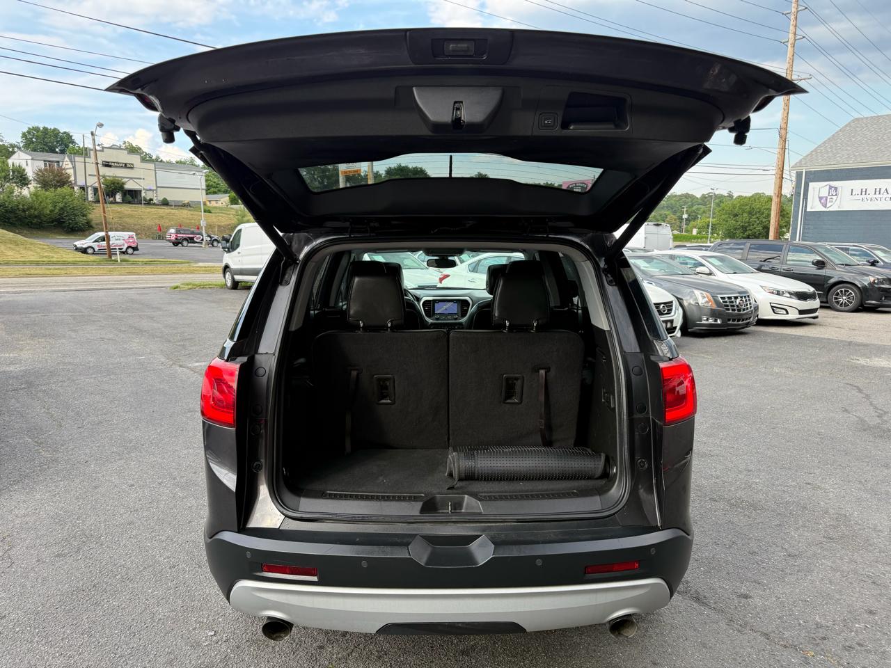 GMC Acadia AWD 4dr SLT w/SLT-1 2017
