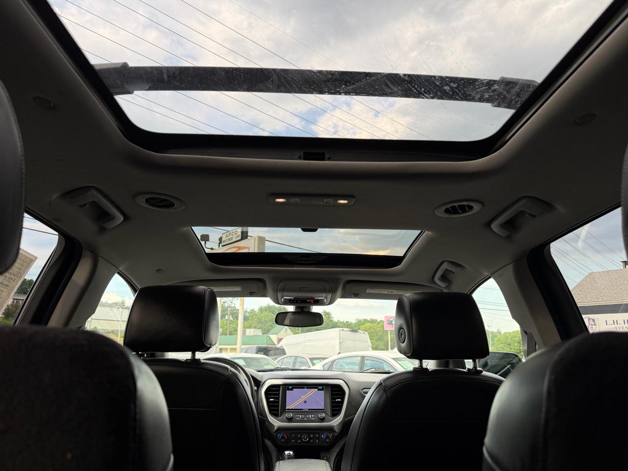 GMC Acadia AWD 4dr SLT w/SLT-1 2017