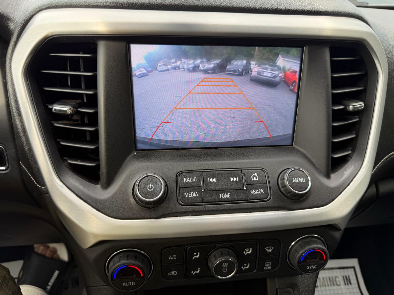 GMC Acadia AWD 4dr SLT w/SLT-1 2017