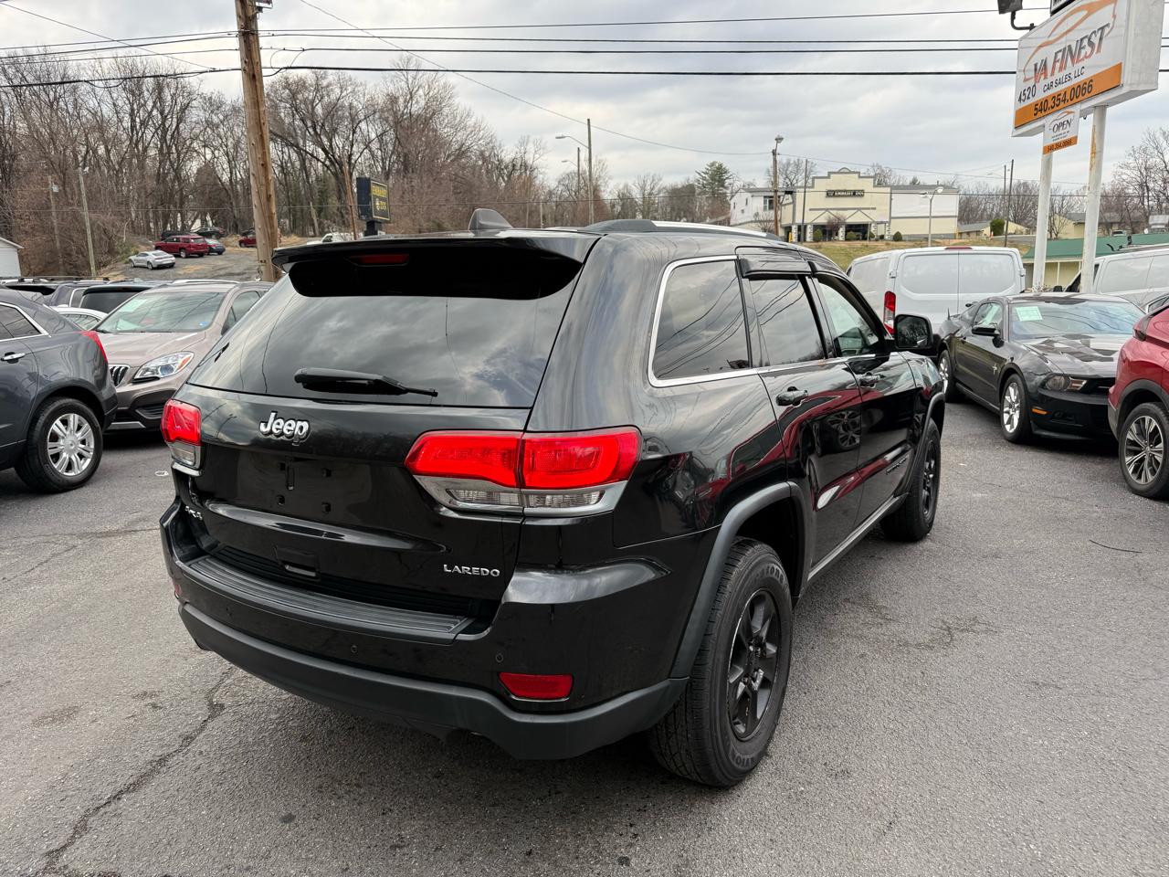 Jeep Grand Cherokee 4WD 4dr Laredo 2016