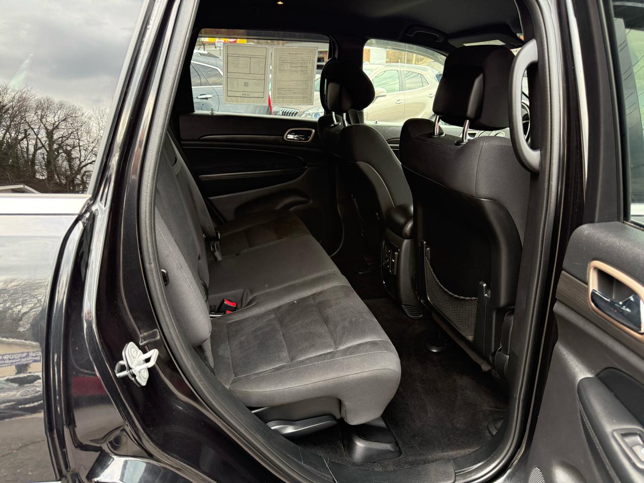 Jeep Grand Cherokee 4WD 4dr Laredo 2016