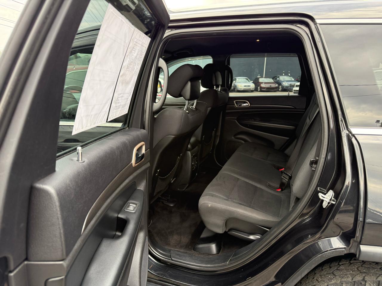 Jeep Grand Cherokee 4WD 4dr Laredo 2016