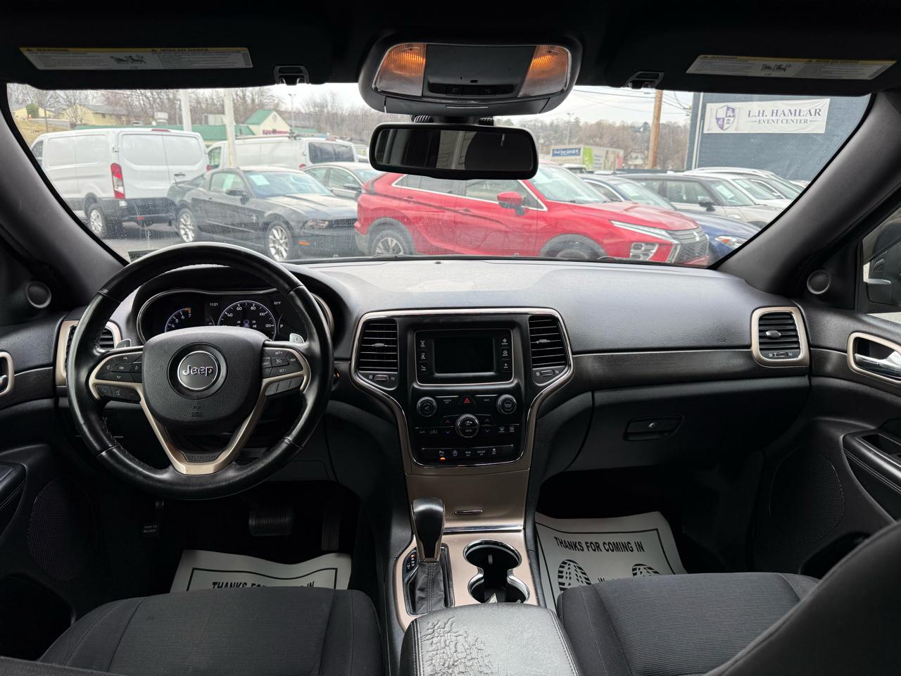 Jeep Grand Cherokee 4WD 4dr Laredo 2016