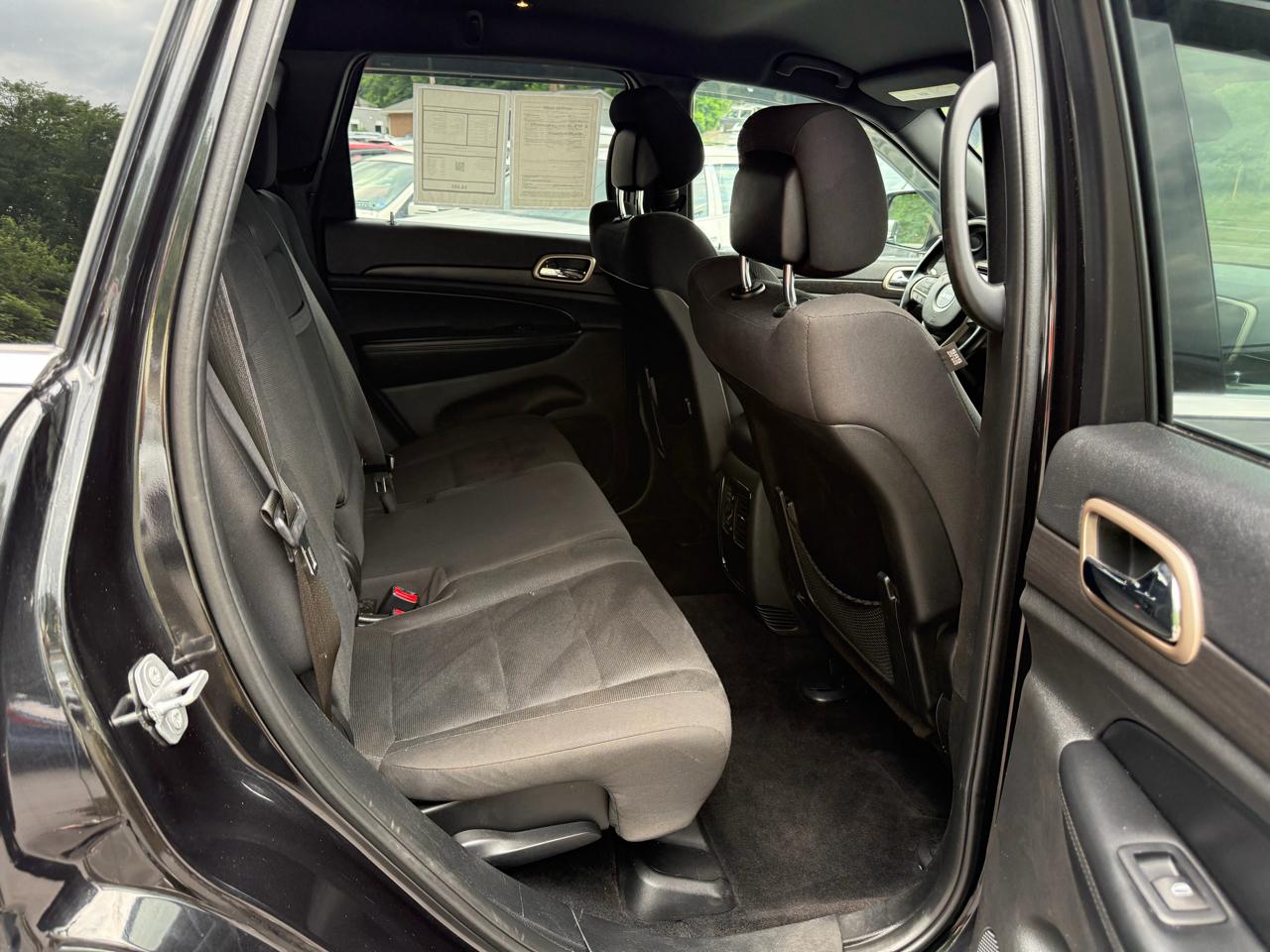 Jeep Grand Cherokee 4WD 4dr Laredo 2016