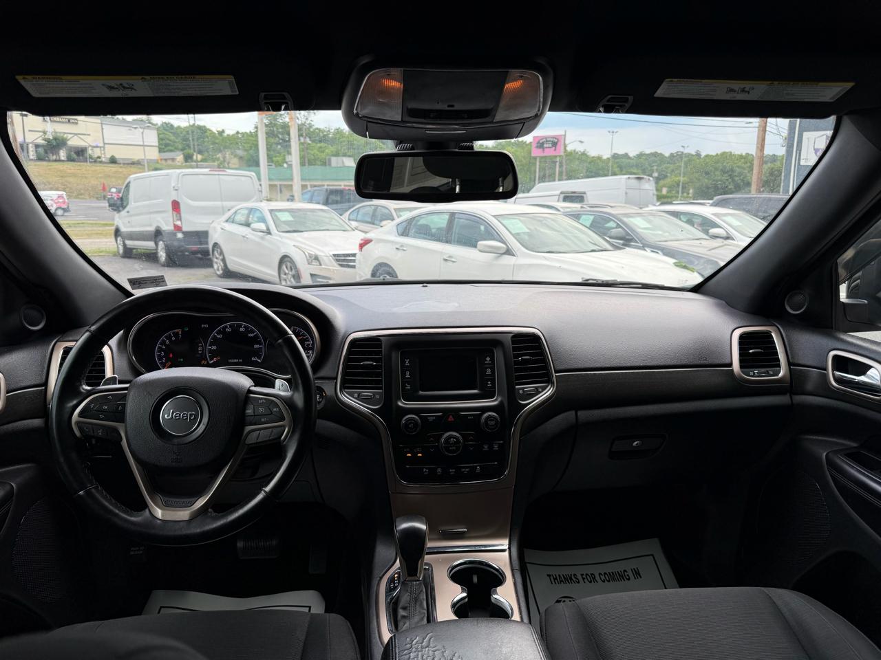 Jeep Grand Cherokee 4WD 4dr Laredo 2016