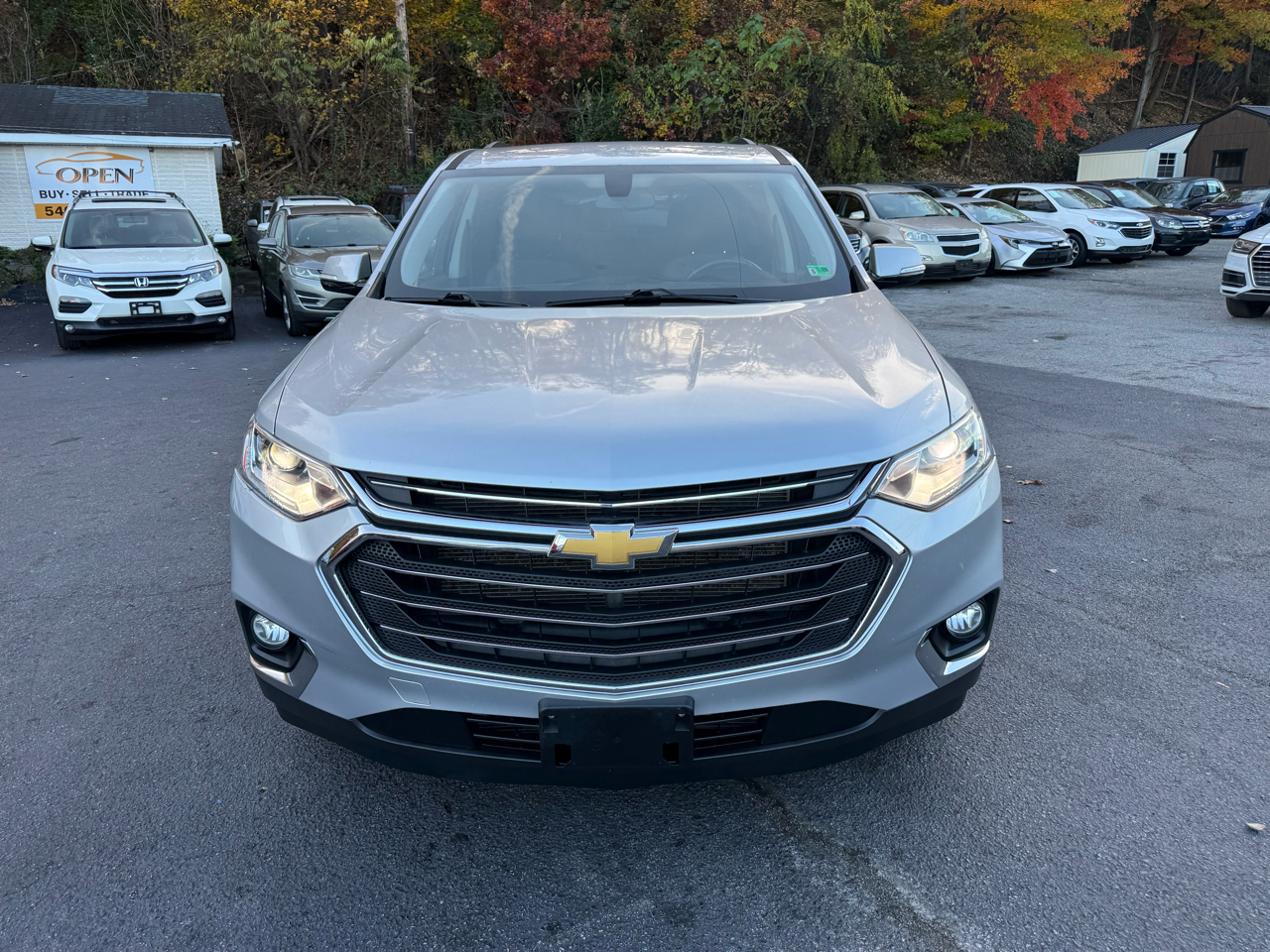 Chevrolet Traverse FWD 4dr LT Cloth w/1LT 2020