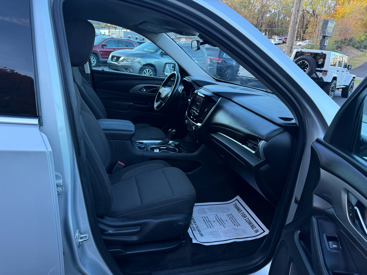 Chevrolet Traverse FWD 4dr LT Cloth w/1LT 2020