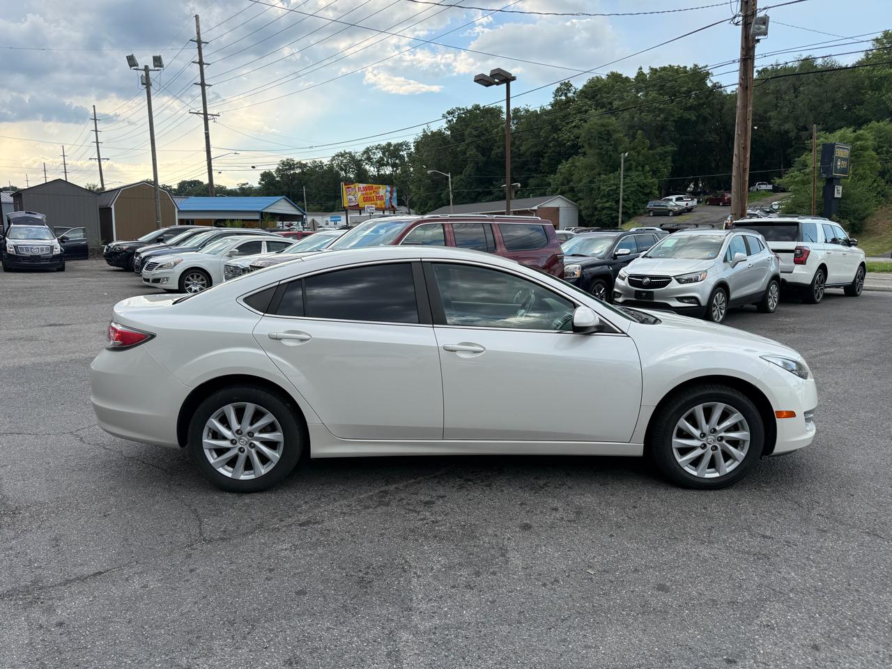 Mazda MAZDA6 4dr Sdn Auto i Touring 2013