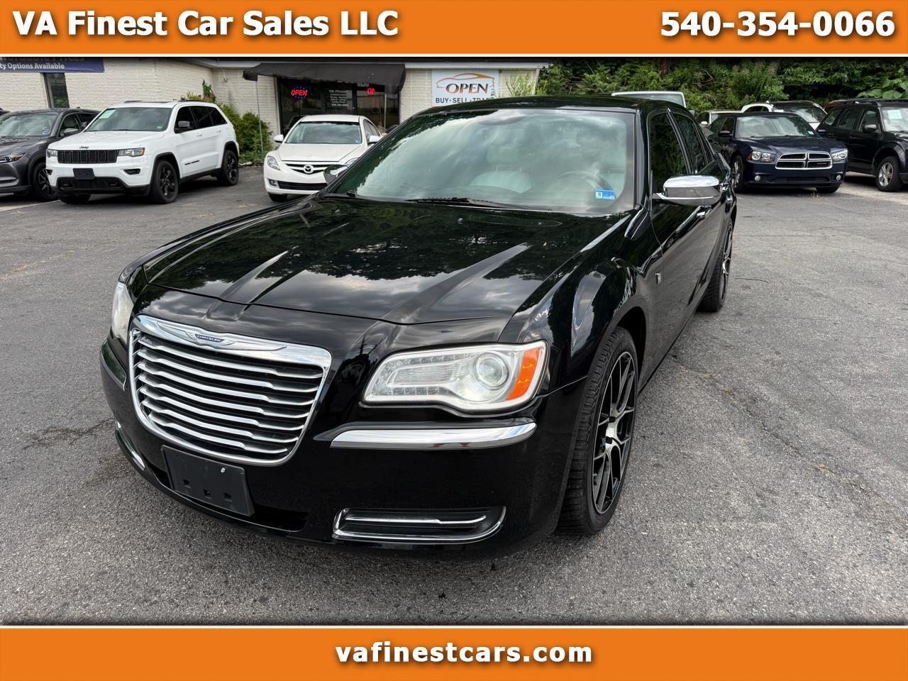 2013 Chrysler 300 4dr Sdn Motown RWD
