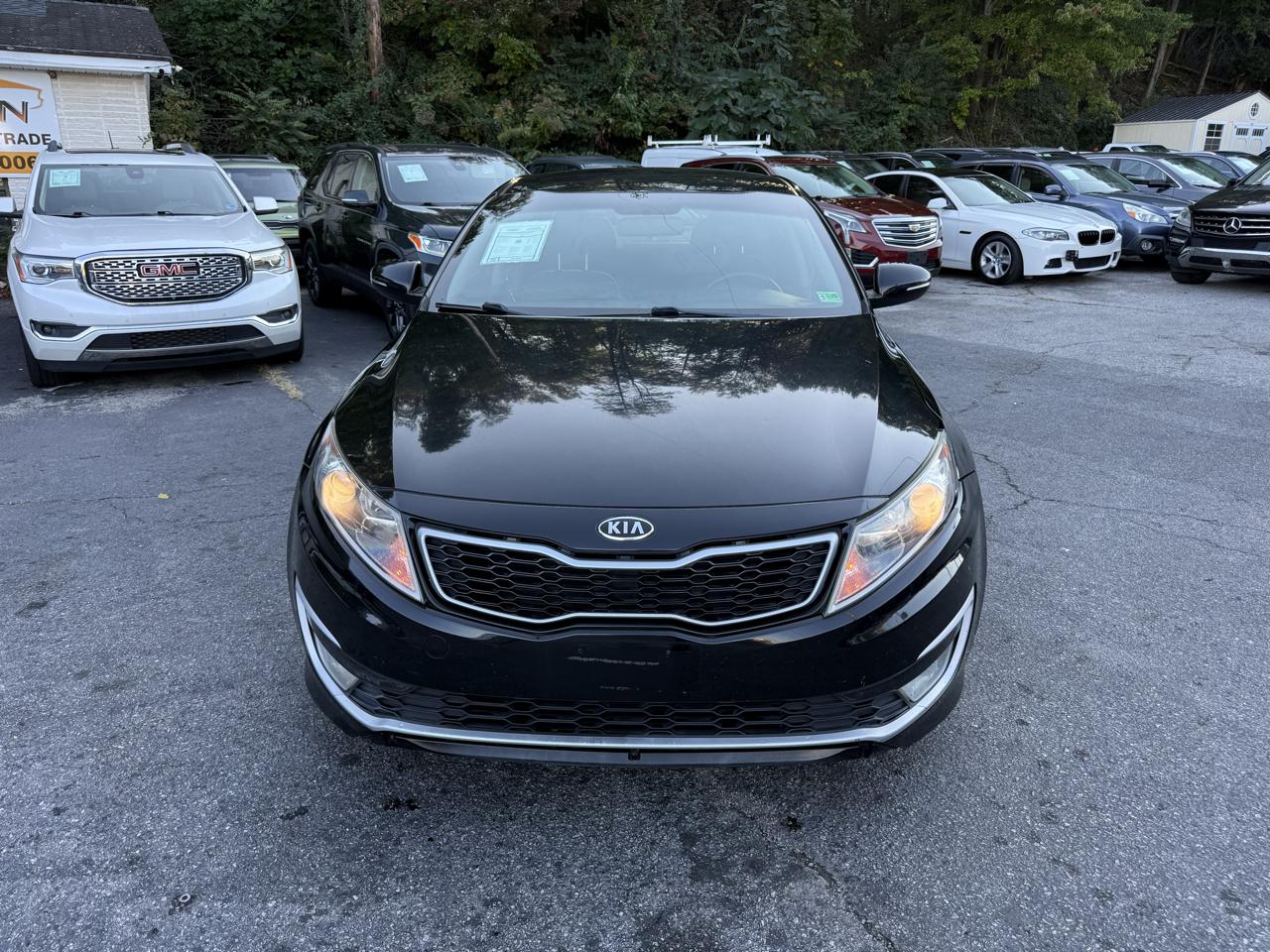 Kia Optima 4dr Sdn 2.4L Auto EX Hybrid 2011