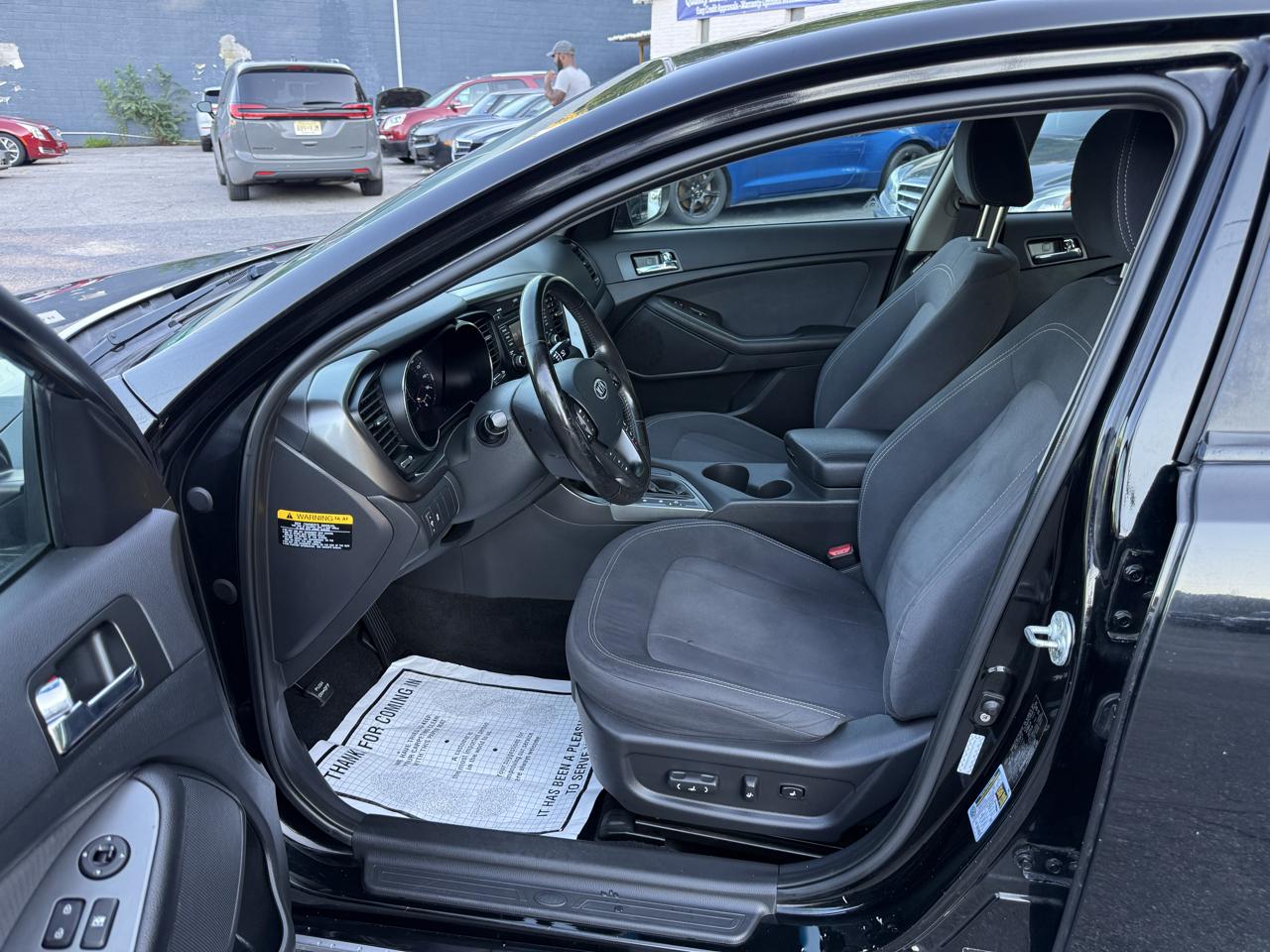 Kia Optima 4dr Sdn 2.4L Auto EX Hybrid 2011