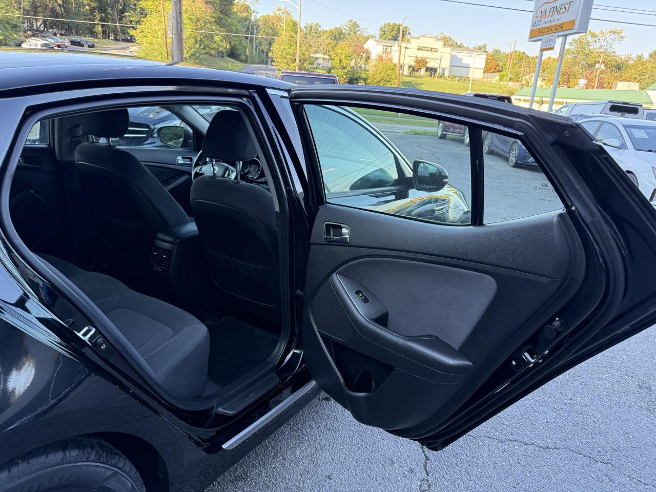 Kia Optima 4dr Sdn 2.4L Auto EX Hybrid 2011