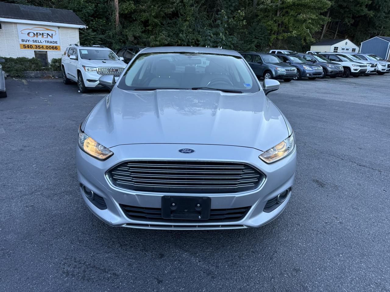 Ford Fusion 4dr Sdn S FWD 2016
