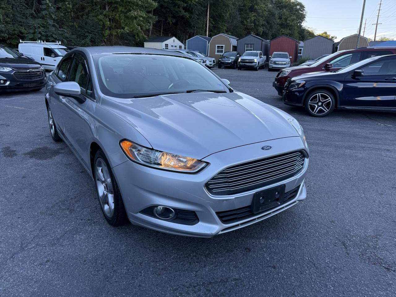 Ford Fusion 4dr Sdn S FWD 2016
