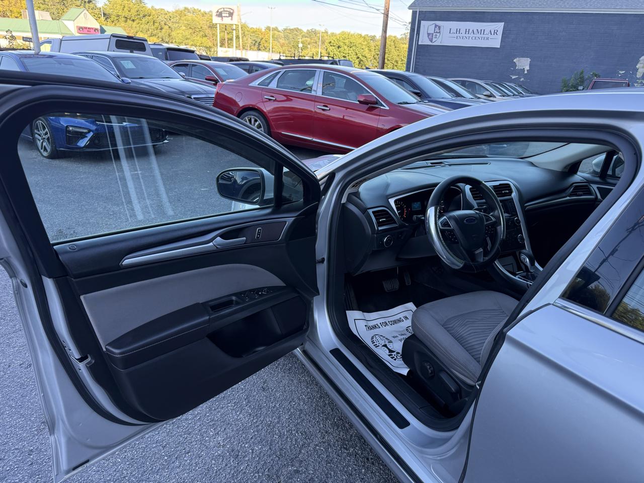 Ford Fusion 4dr Sdn S FWD 2016