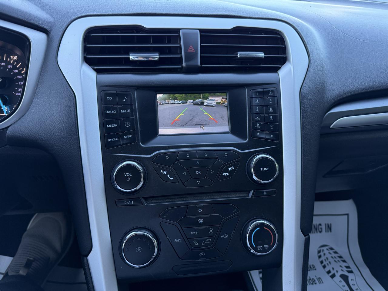 Ford Fusion 4dr Sdn S FWD 2016