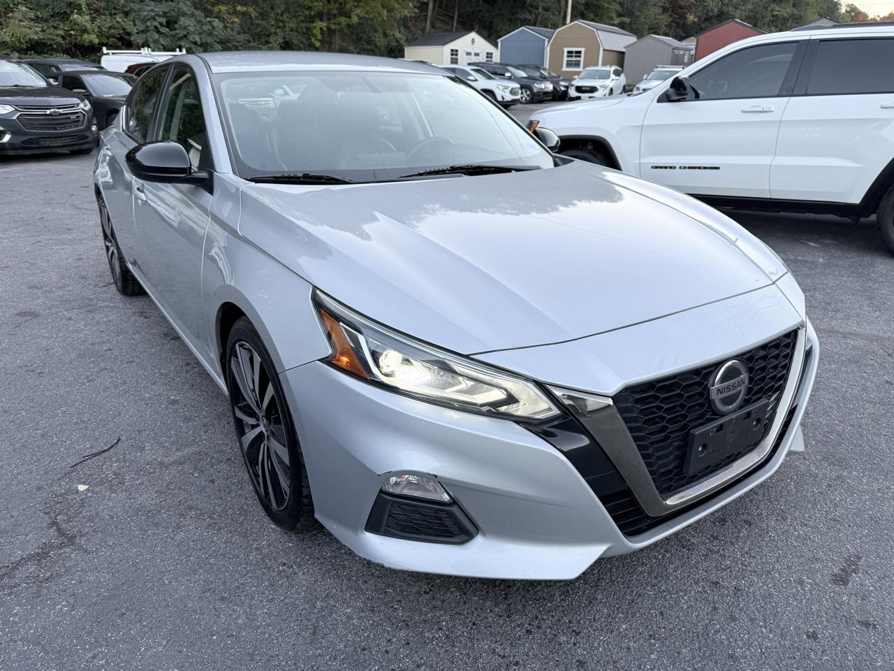 Nissan Altima 2.5 SR Sedan 2019