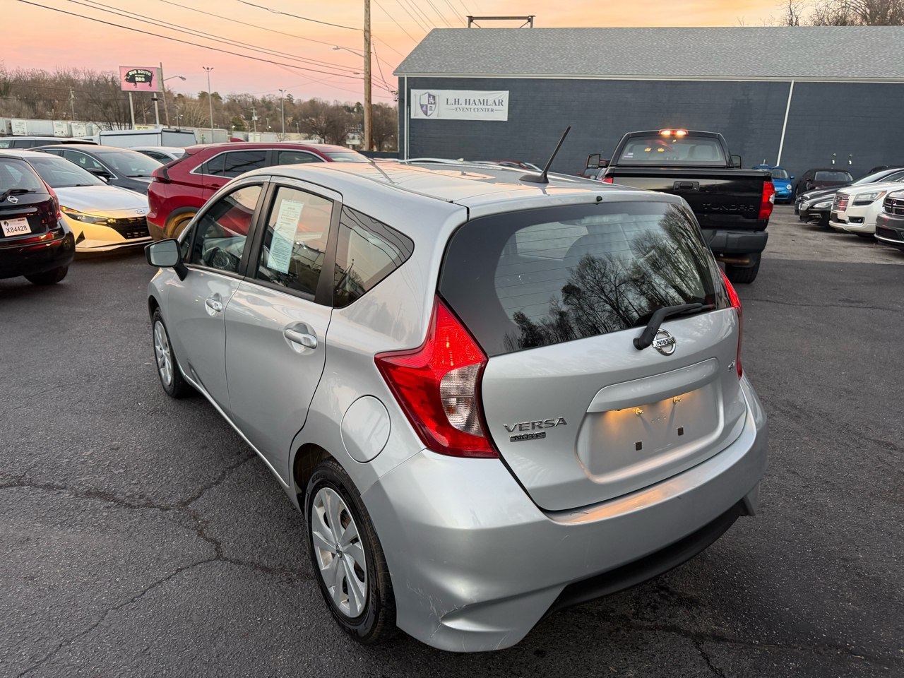 Nissan Versa Note SV CVT 2018