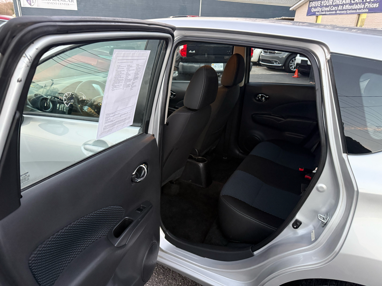 Nissan Versa Note SV CVT 2018