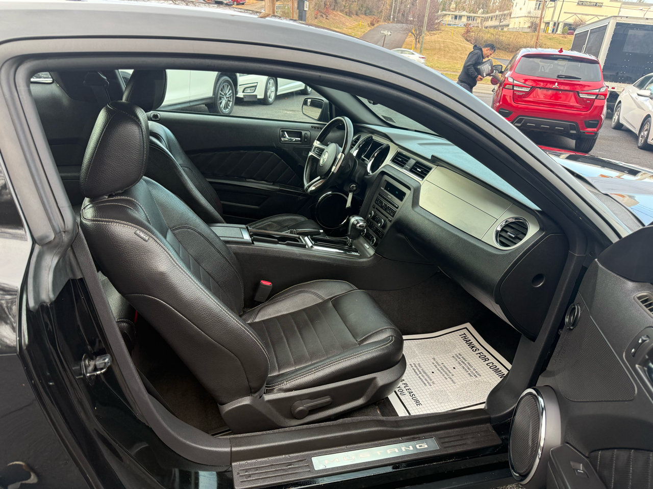 Ford Mustang 2dr Cpe V6 2011