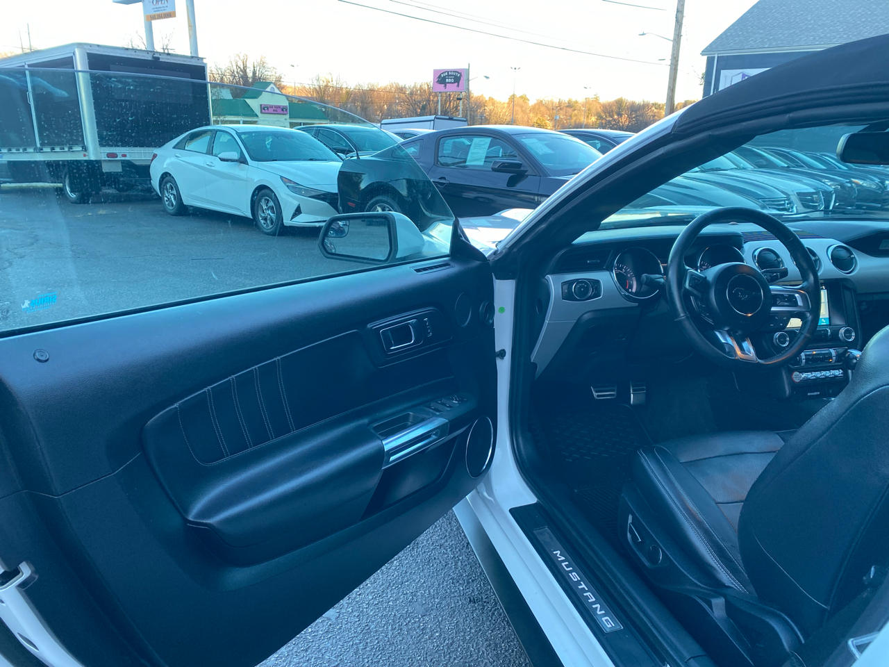 Ford Mustang EcoBoost Premium Convertible 2017