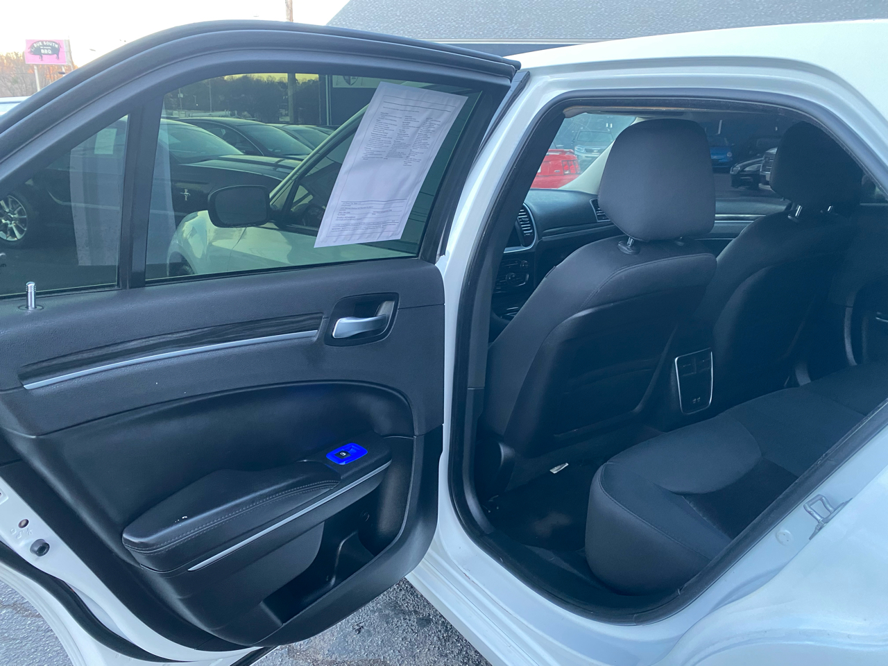 Chrysler 300 Touring RWD 2018