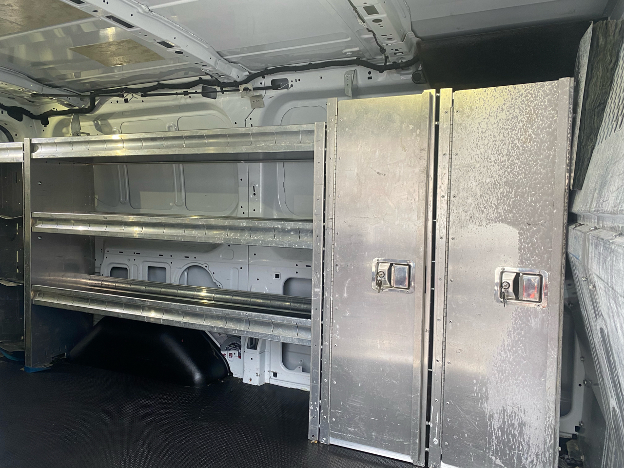 Ford Transit Cargo Van T-150 130" Low Rf 8600 GVWR Swing-Out RH Dr 2016