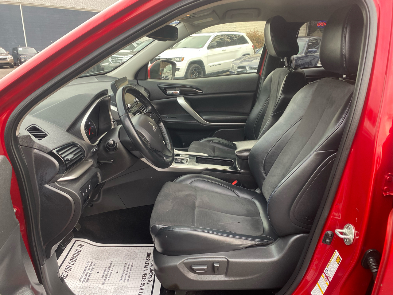 Mitsubishi Eclipse Cross SEL Special Edition FWD 2022