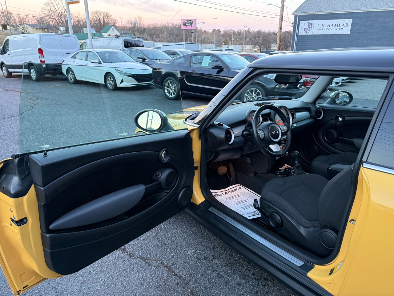 MINI Cooper Hardtop 2dr Cpe 2009