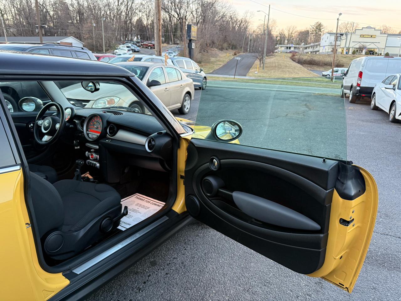 MINI Cooper Hardtop 2dr Cpe 2009