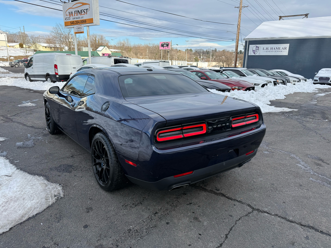 Dodge Challenger 2dr Cpe SXT 2016