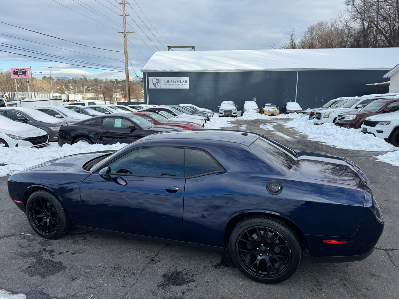 Dodge Challenger 2dr Cpe SXT 2016