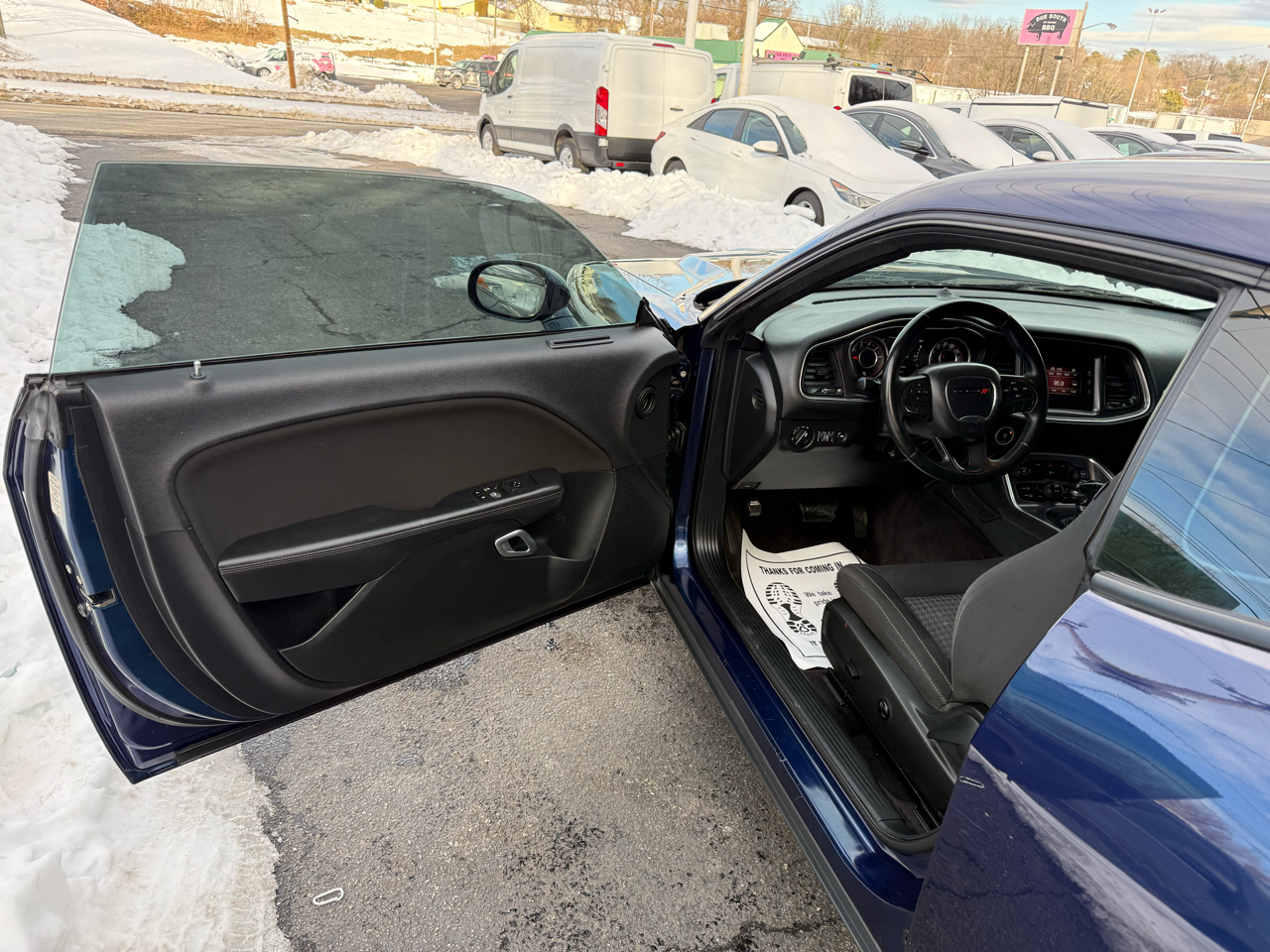 Dodge Challenger 2dr Cpe SXT 2016